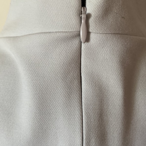 Kookai Dress High Neck Knee Length Size 38/ Small Off White/ Grey Viscose Blend - Picture 8 of 11